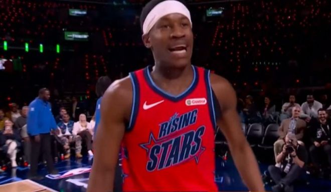 埃奇庫姆當選新秀賽MVP：半決賽17分中投絕殺 決賽6分罰球絕殺