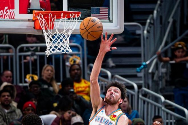 丟聯(lián)盟第一！亞歷山大傷停雷霆慘負雄鹿 切特16+13舊將19+11